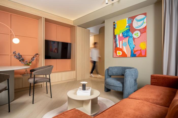 North by Urbanesq Cortina M