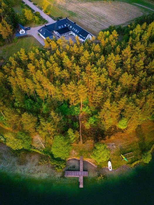 Las Apartamenty - z pomostem i prywatnym dostępem do jeziora