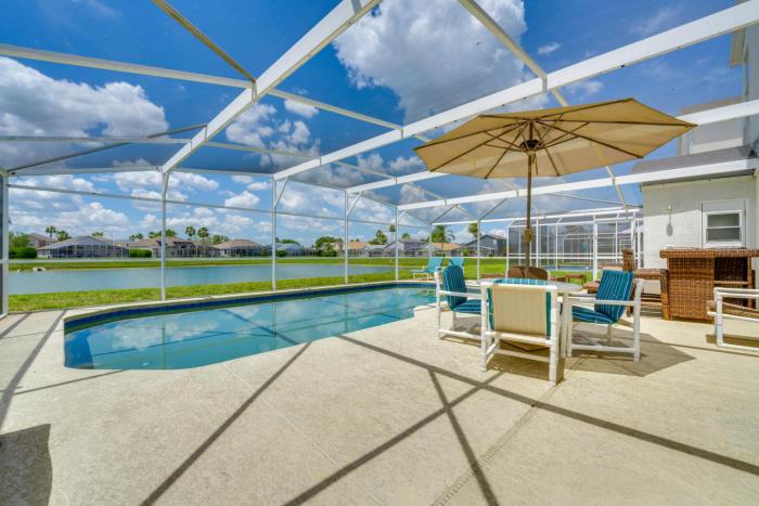 11 Mi to Disney Home with Game Room and Heated Pool