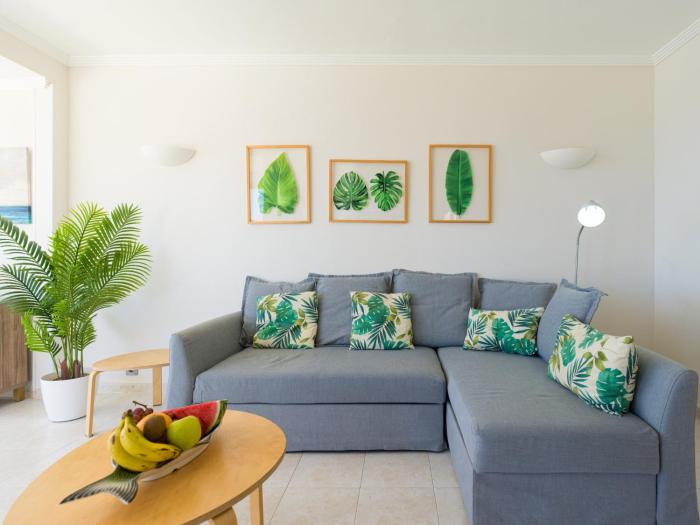 Apartment in Las Palmas by Playa de Las Canteras