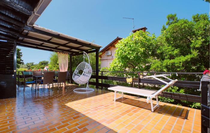 Beautiful Apartment In Mali Losinj