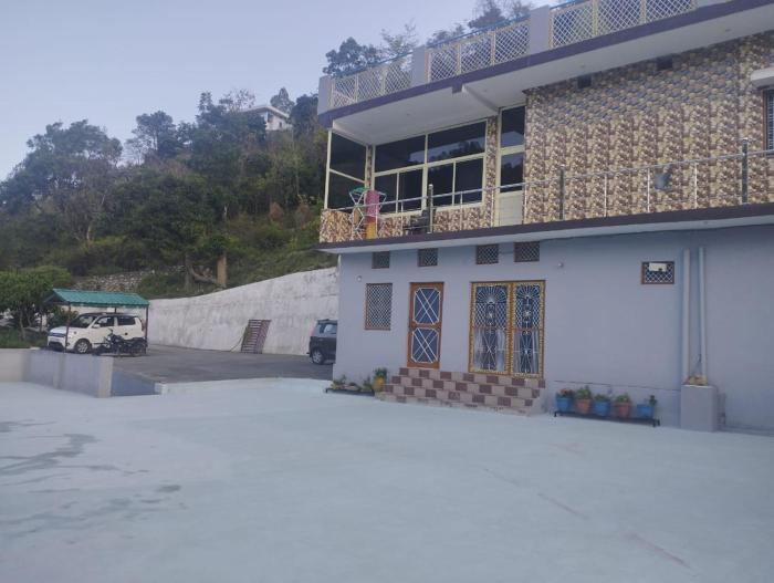 Aastha Homestay