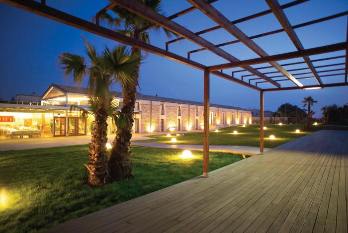 Aura Club - Villa Carlotta