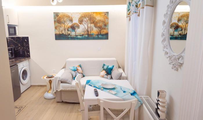 Ouranias and Lenas House