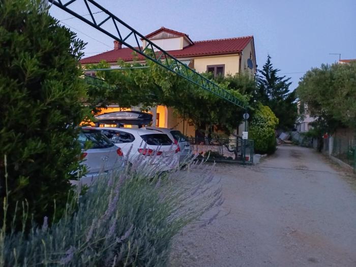House Olive tree - apartments with sea view