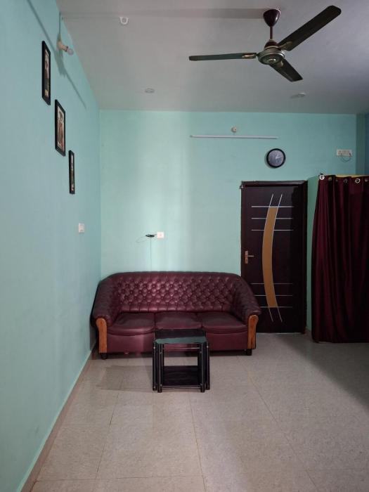 Ramesh home stay nearby Py Rock beach