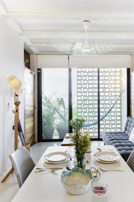 Hola Donceles Suites