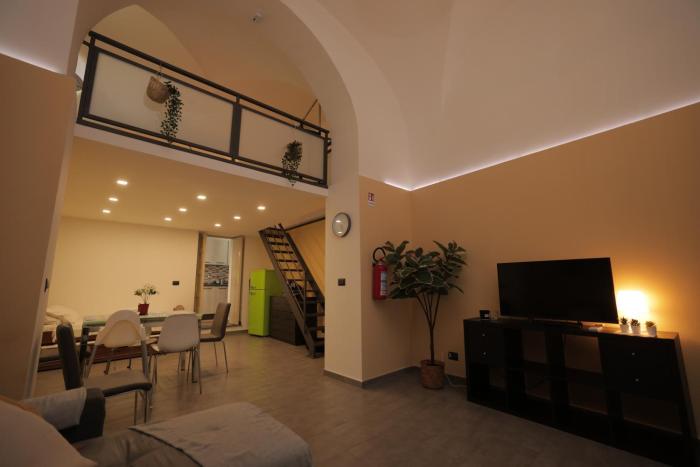 Apartment 44