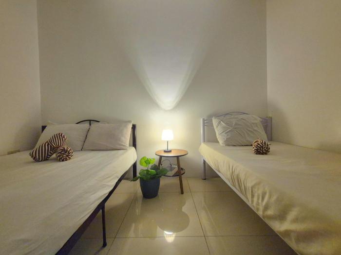 Trip to Burnham - Free Parking