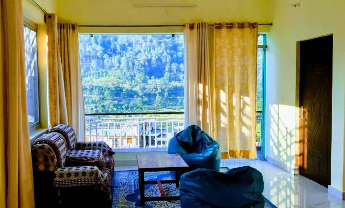 Anand Valley View Apartment