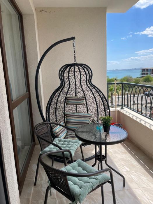 Сарафово Family