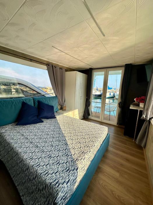 Houseboat Andora Riviera Luxury