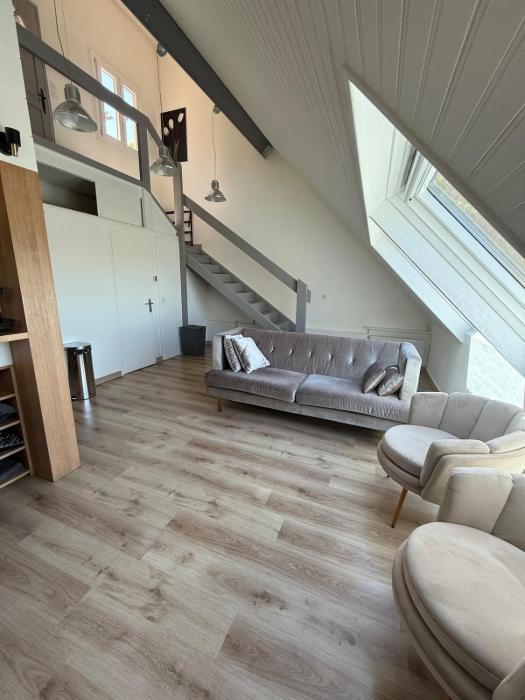 Pretty little house Jolie petite maison