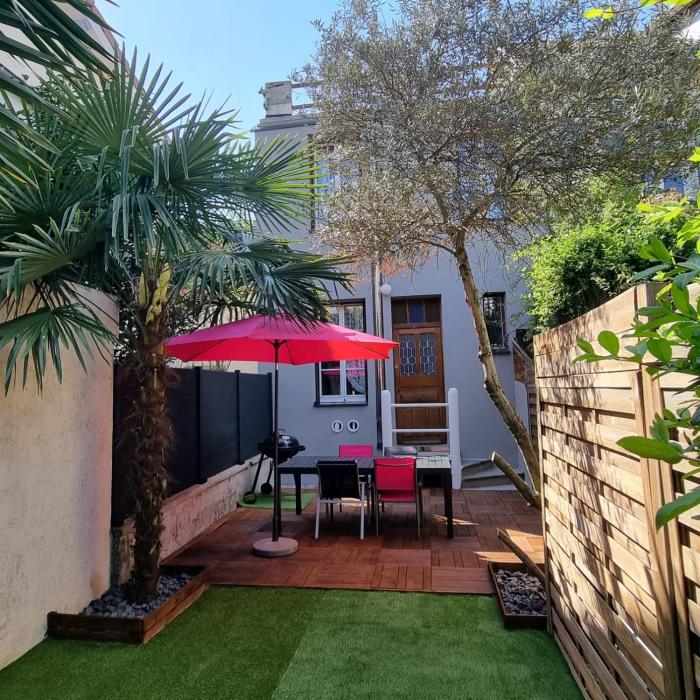 Maison charmante, années 30 avec extérieur à lIle Verte