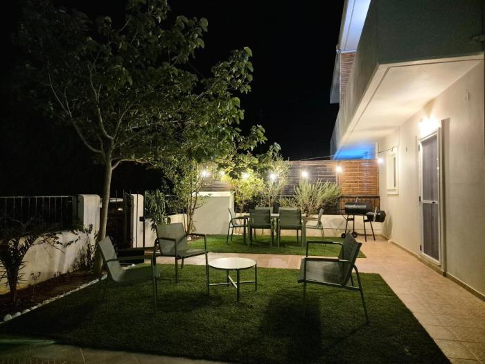 Aura Seaside Afrathias