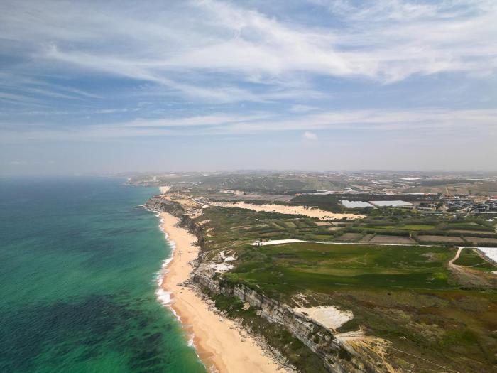 Casa De Sousa-Refúgio de Surf entre Peniche e Ericeira