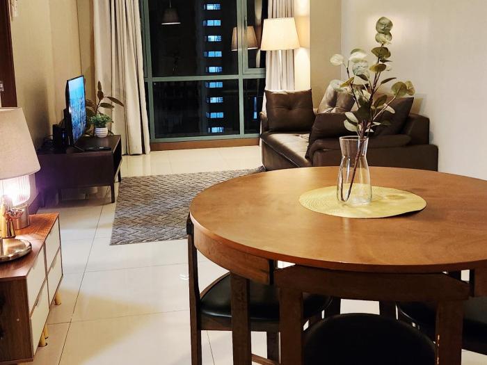 Casa Antonio at 8L Two Palm Tree Beside NAIA3