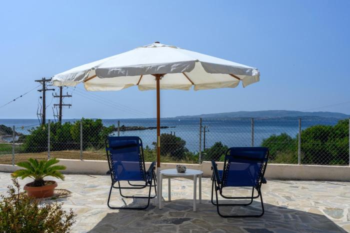 Lilian Home Just Steps from the Beach