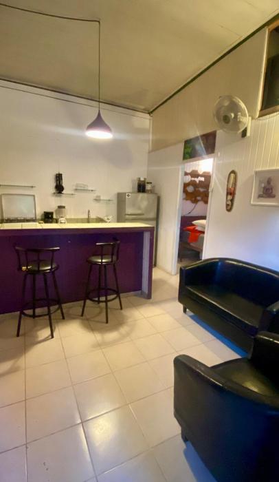 Air conditioned home with full kitchen, TV and parking