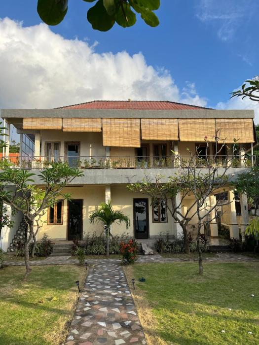 Dolot Guest House Amed Beach