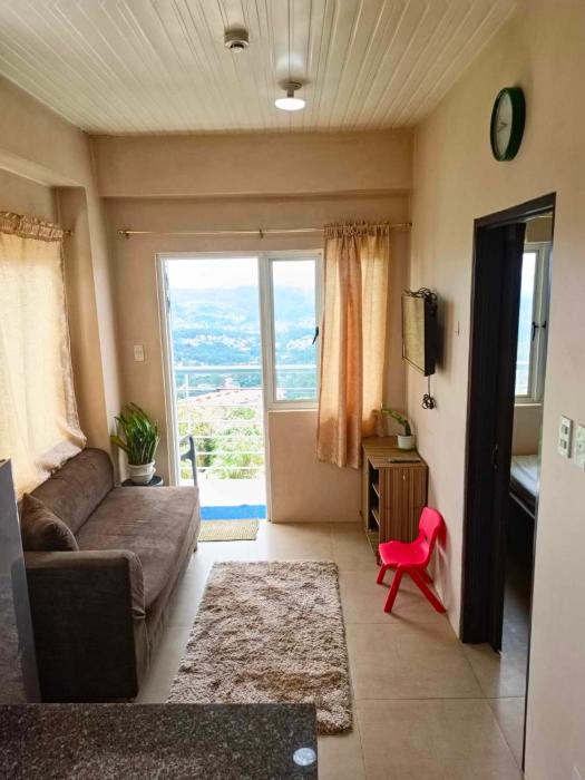 Cozy 1-Bedroom with Balcony & Breathtaking Baguio View