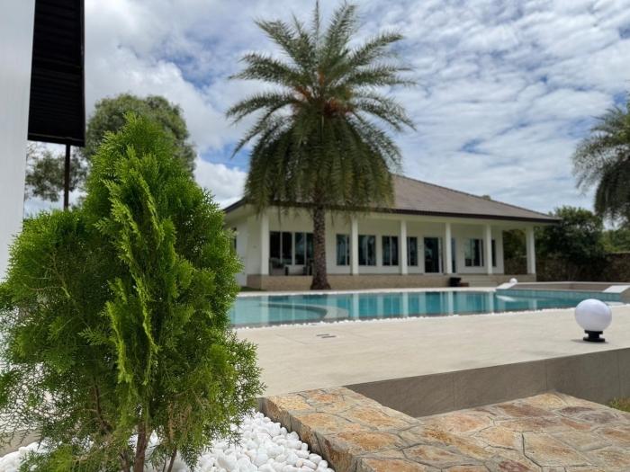Arom Pool Villa Pattaya 1