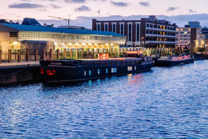 Cyberdeck for big groups