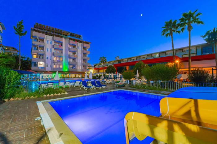 Bahama Beach Konaklı