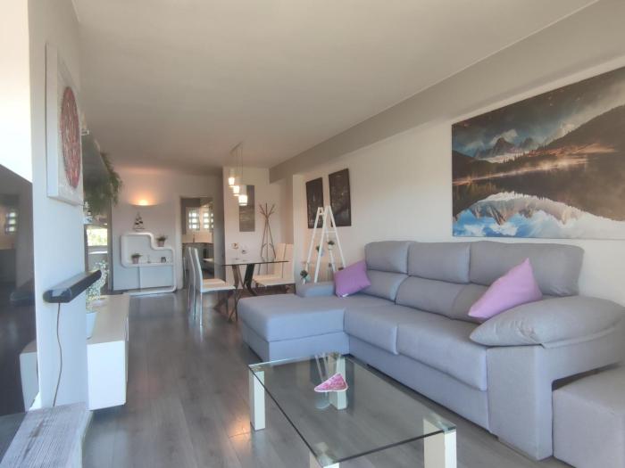 Apartamento Moderno en el Centro de Platja dAro - Cerca de la Playa y Parking Incluido - ES-209-54
