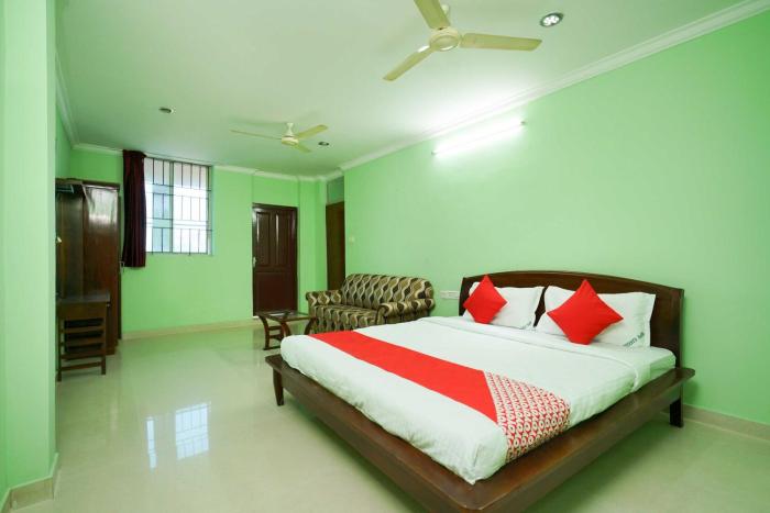 Hotel O Infopark Kochi Malabar Plaza Residency
