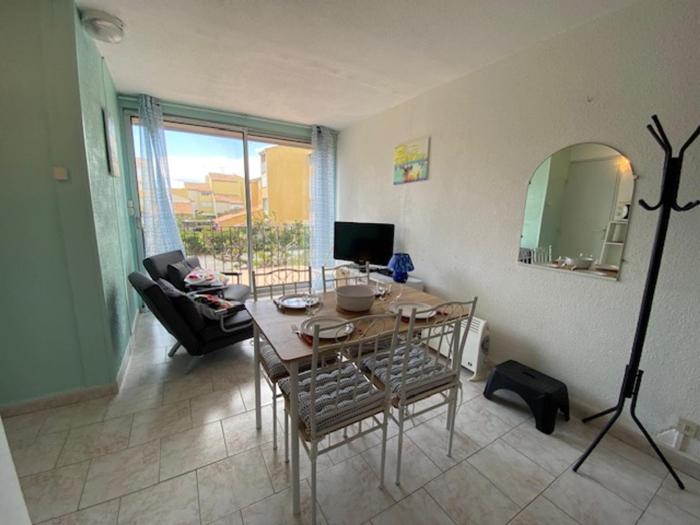 Appartement T2 - Parking - WIFI - Proche plage - Calme - 2 Pers - Narbonne-Plage - FR-1-795-15