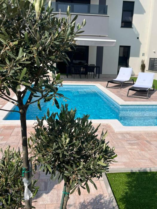 MORE - Luxury Apartment With Private Pool