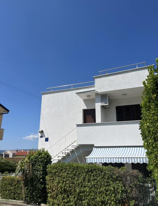 Apartmani Selce Dunja