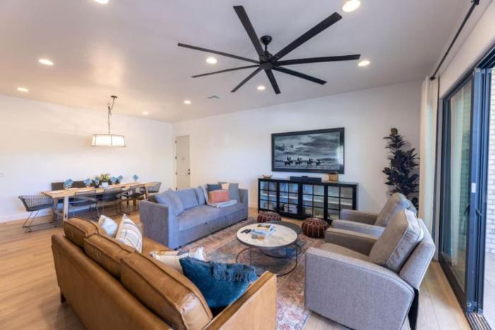 Desert Haven near Zion with Pool and Hot Tub
