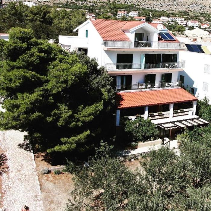 Apartments Vala 2