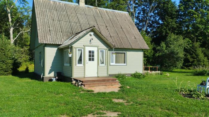 Metsanõmme puhkemaja ja saun