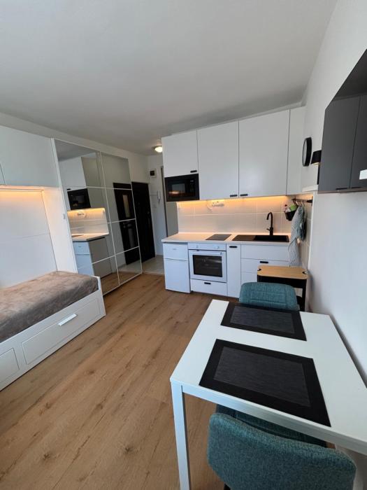 Apartment on the SQUARE