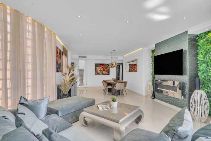 Hacienda del Sol Penthouse