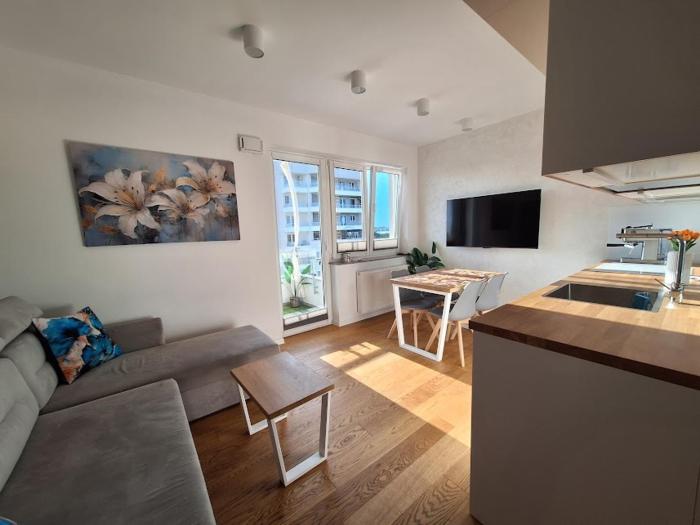 Apartament Widokowa 13-stka z widokiem na Stadion Śląski i Park Śląski, 13 piętro, parking podziemny free