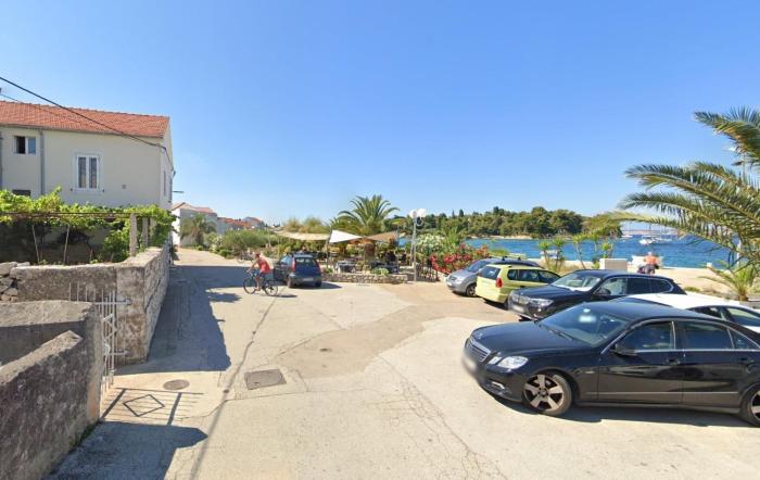 Apartments by the sea Preko, Ugljan - 24691