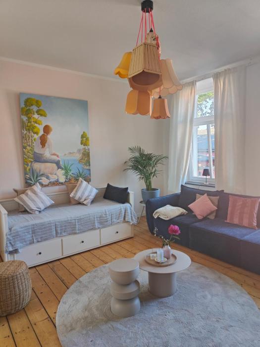 LöwenTAL an der Ruhr historisch im Grünen