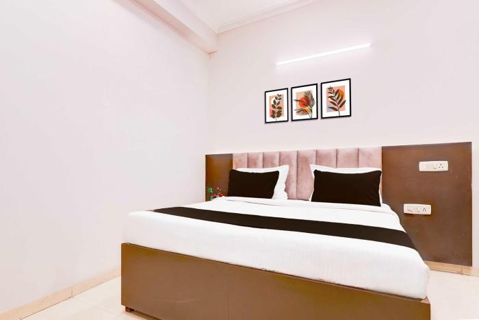 Collection O Tata Telco Near IGI Airport