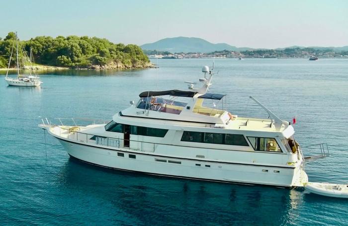 Stunning Motor Yacht in Corfu