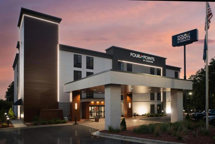 Four Points by Sheraton Fayetteville Fort Bragg