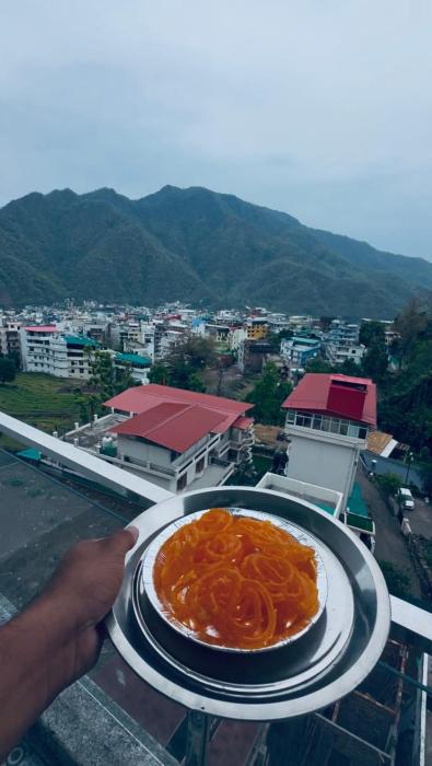 Rishikesh-Tapovan - Lakshman Jhula - Triveni Ghat