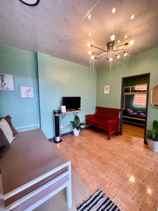 Newlives Transient 1 Atok Trail - 1st Floor