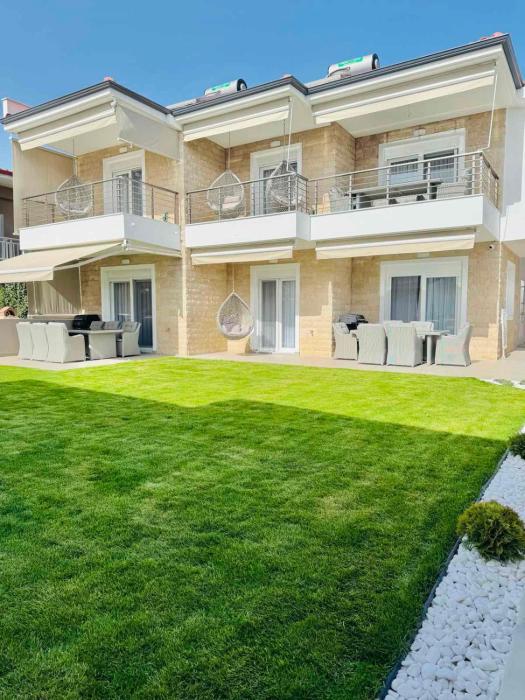 Exotic Apartments Nikiti