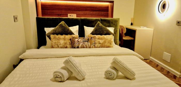 Forest Rain Suite By Sattal