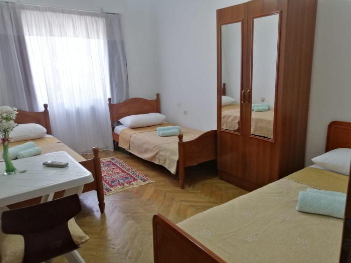 Mias Apartment Gjirokaster