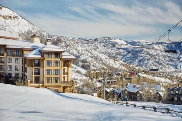 Modern, Luxury Ski-In, Ski-Out Snowmass Village 2 Bedroom Residence